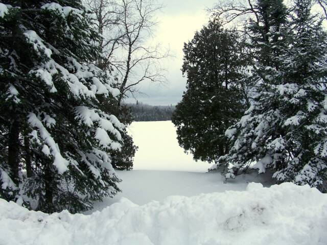 Crooked Lake Resort, Finland, Minnesota, Usa - Year Round Recreational Fun!